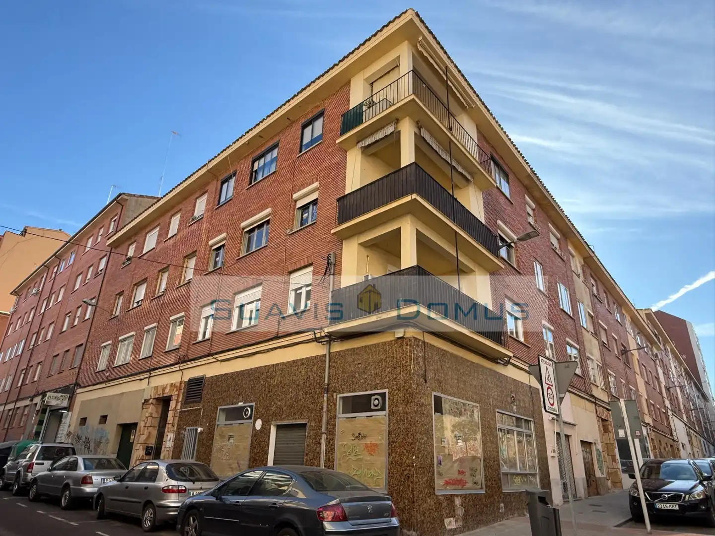 Vista exterior de Piso en venta en Zamora Capital  con Calefacción y Balcón