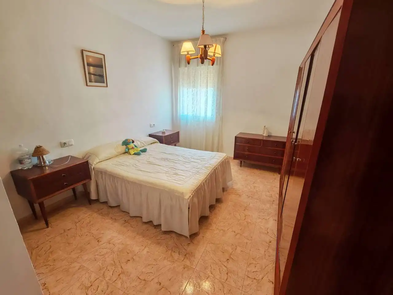 Dormitori de Casa o xalet en venda en Villanueva Mesía amb Terrassa