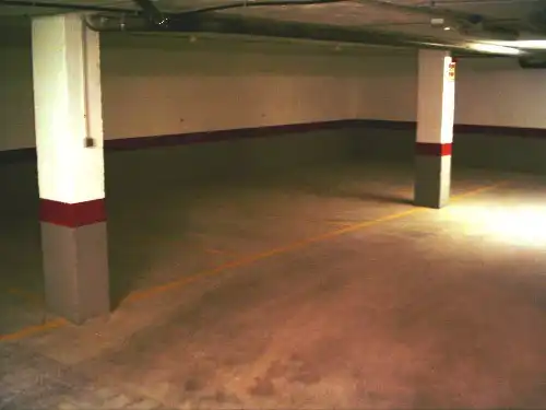 Einzelparkplatz mit Aufzug zum Verkauf in Avenida Ronda del Estero 8, imagen 2