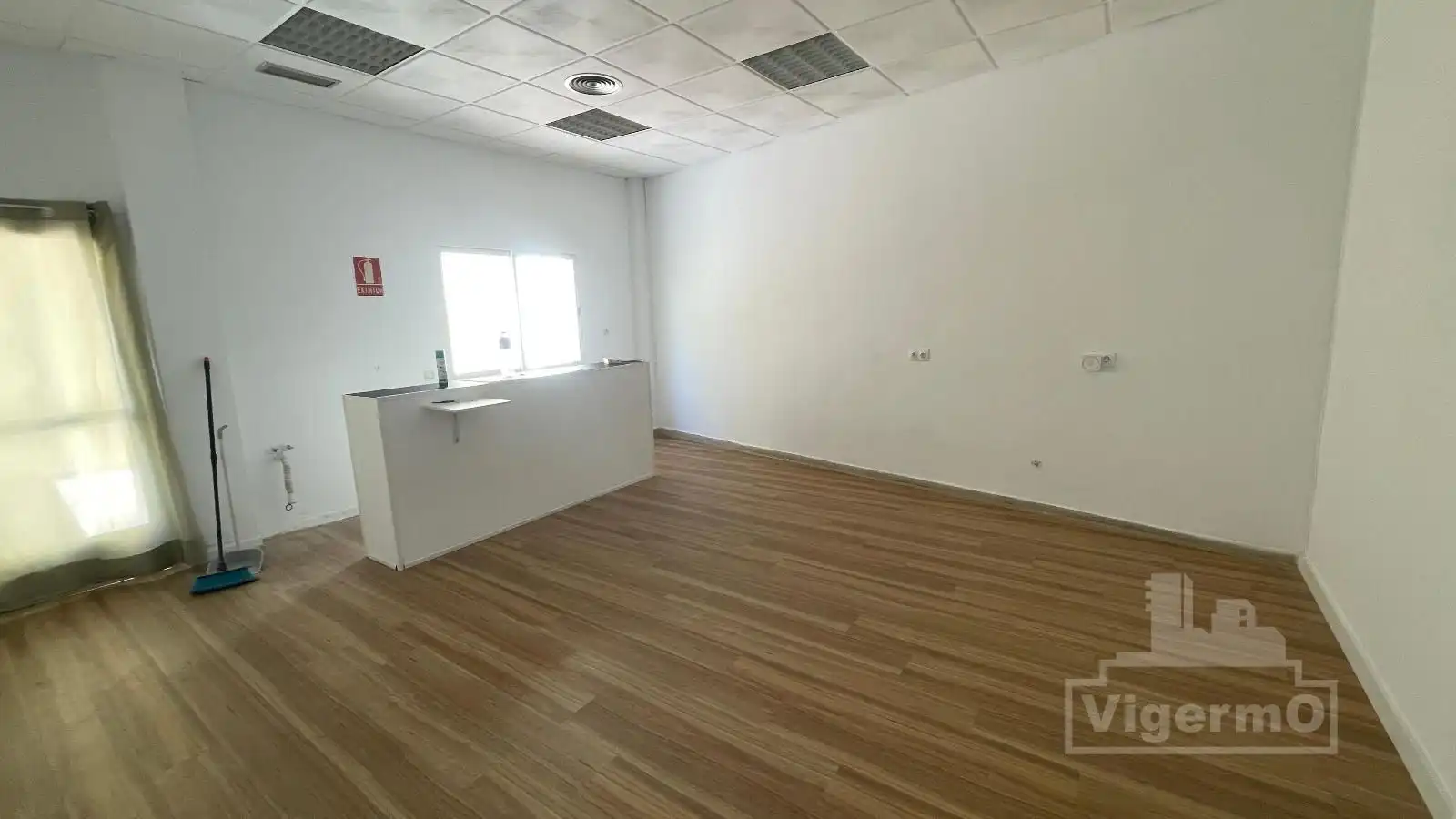 Commercial properties for rent in Torrejón de Ardoz  with Air Conditioner