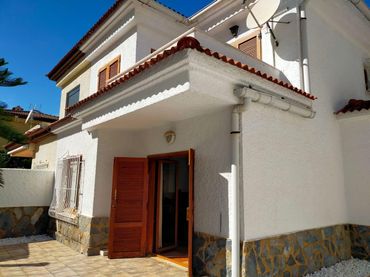 Casa pareada con jardín en alquiler en Playa de Gandia