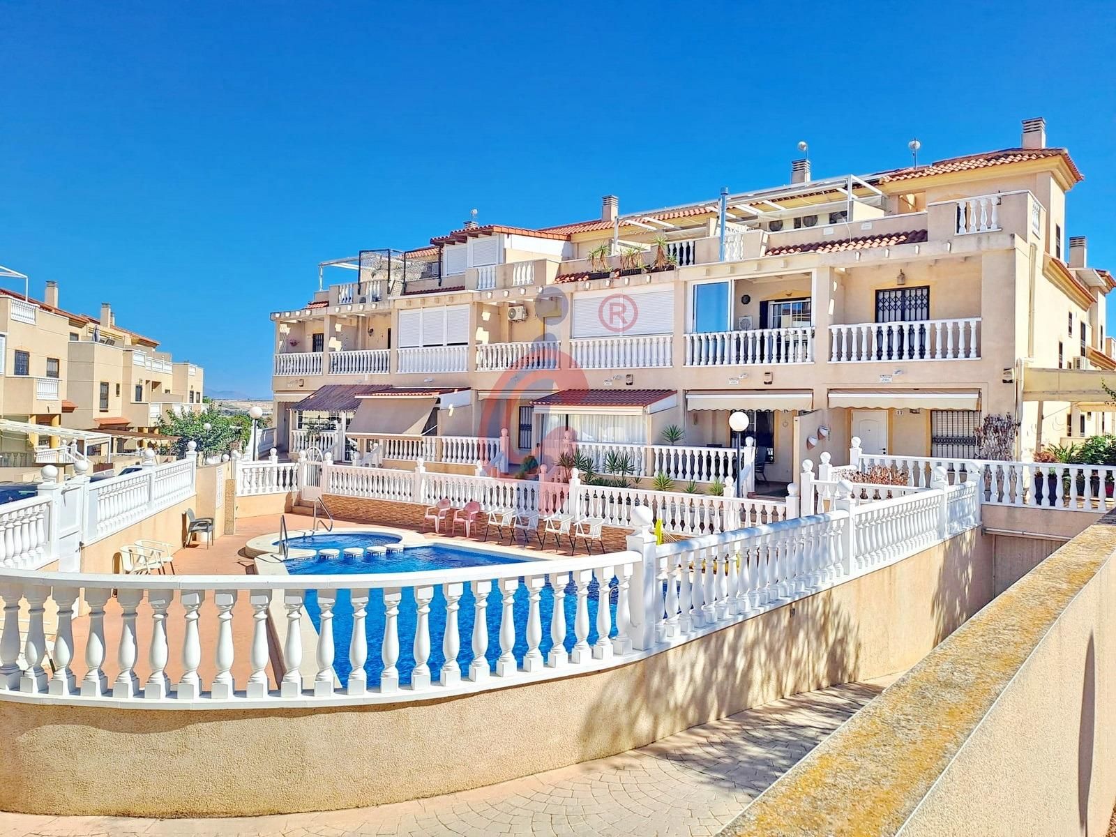 Single-family semi-detached to rent in Calle Jaume de Soler, 31, El Edén