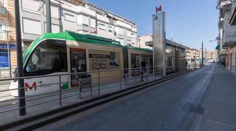 SE VENDE 🚗 Plaza de garaje amplia en Maracena, con fácil acceso y junto al Metro, imagen 5