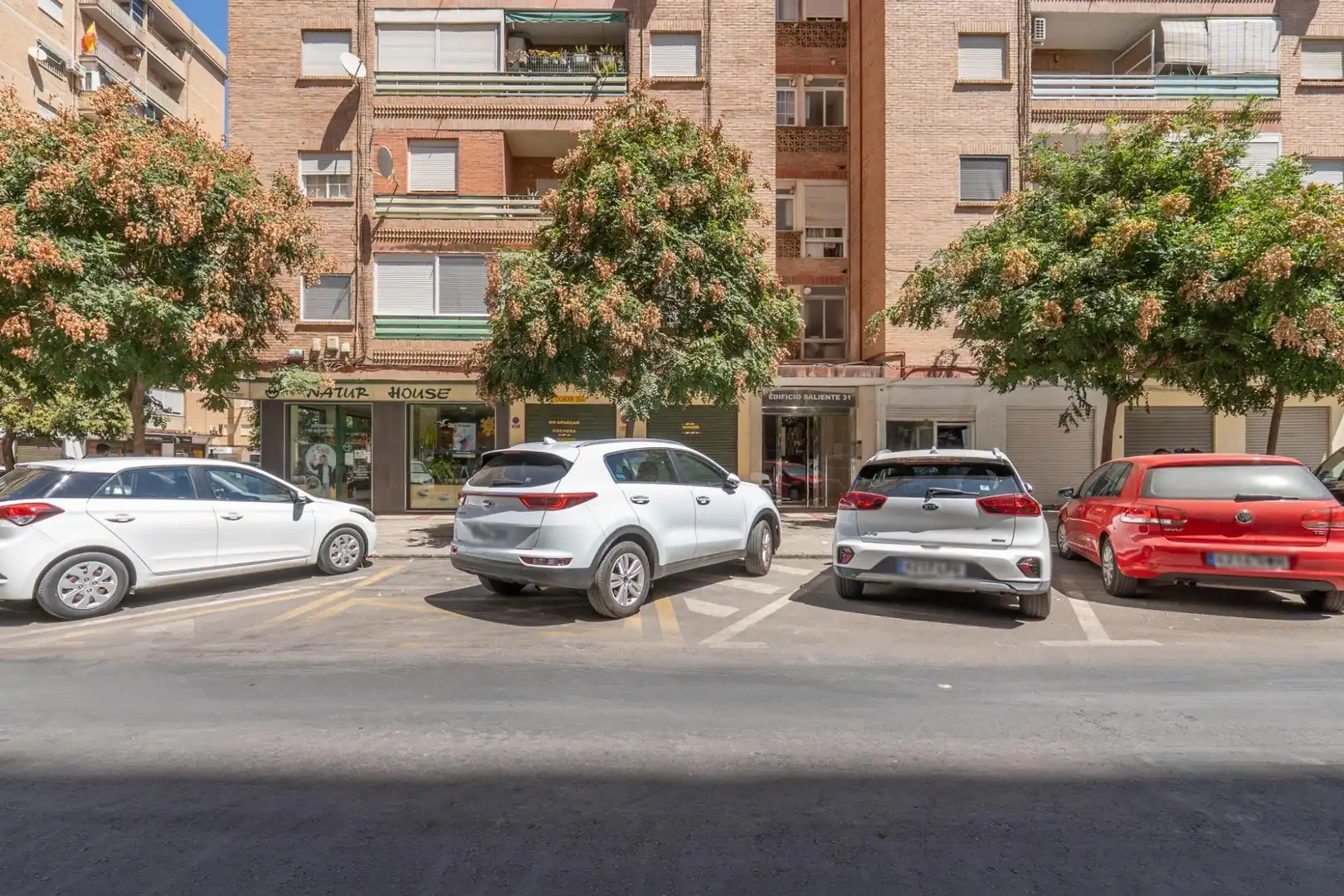 Parkplatz von Wohnung zur Miete in Granada mit Heizung und Möbliert