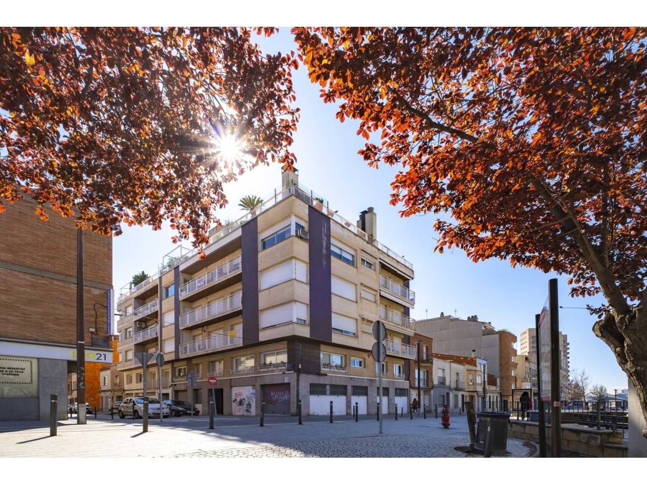 Vista exterior de Piso en venta en Terrassa con Aire acondicionado, Calefacción y Terraza