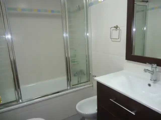 Badezimmer von Wohnungen zur Miete in Armilla mit Heizung und Möbliert