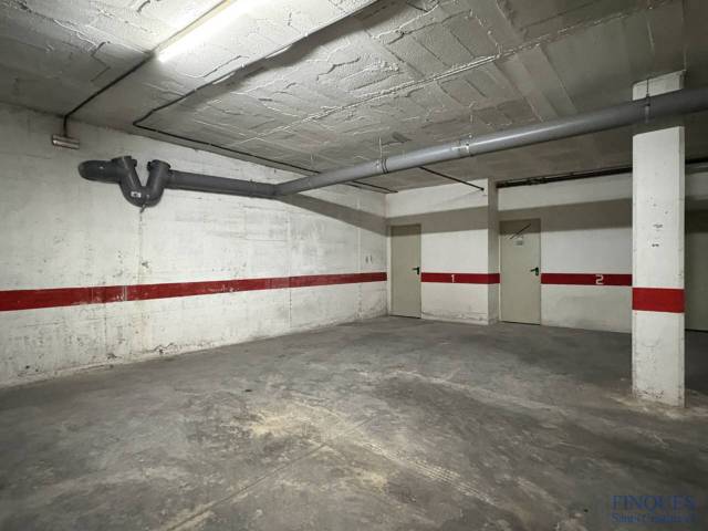 Garaje en Venta en Calle Teulera en Santa Cristina Poble