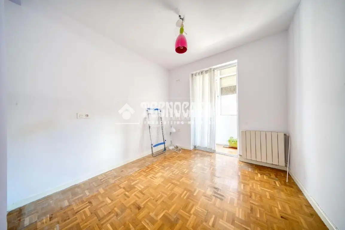 Schlafzimmer von Wohnung zum Verkauf in Valladolid mit Heizung und Terrasse