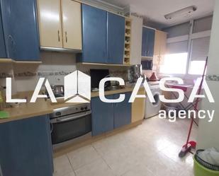 Kitchen of Flat for sale in Algeciras  with Balcony