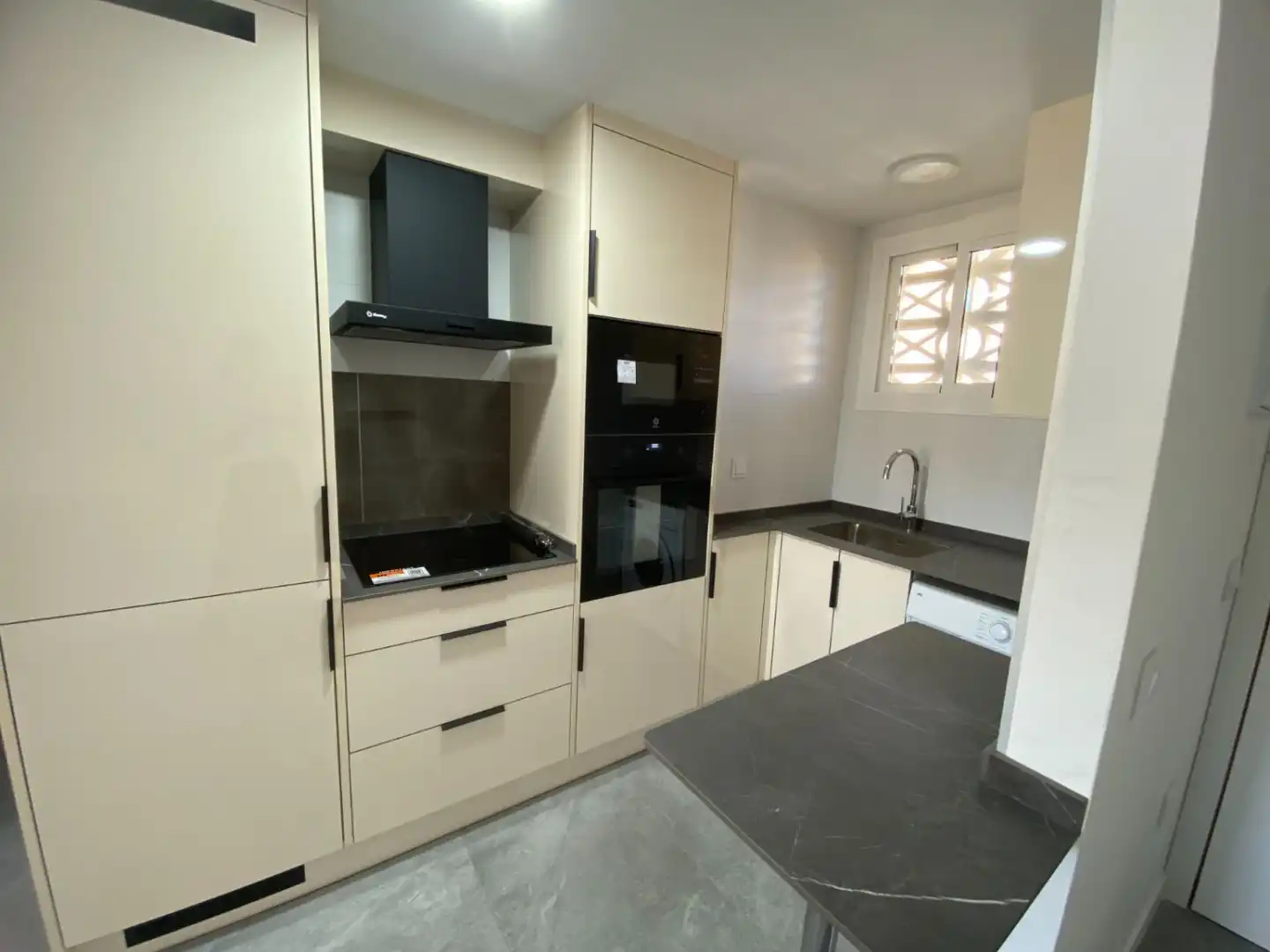 Apartamento de alquiler en Torrevieja, Alicante