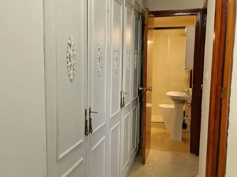 Bany de Pis per a compartir en San Bartolomé - Millán de Priego