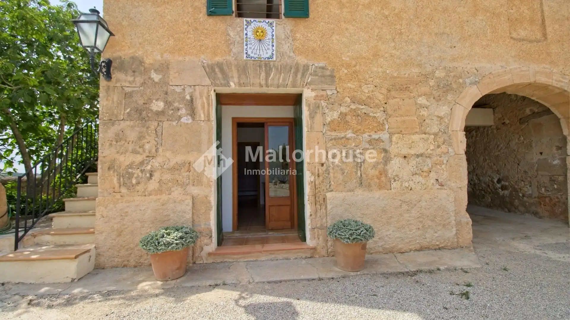Country homes for sale in Ariany  with Air Conditioner, Private garden and Terrace