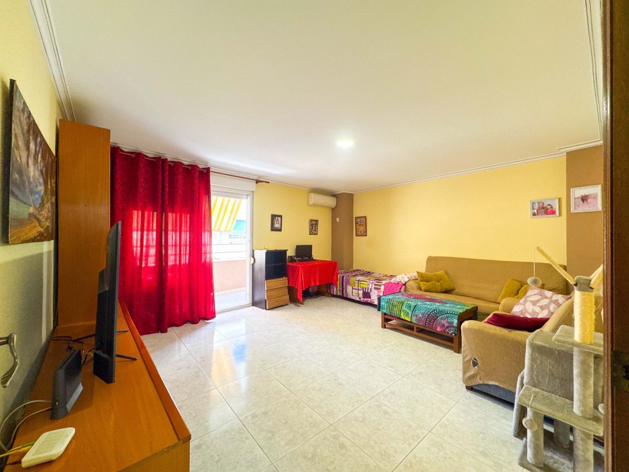 Bedroom of Apartment for sale in Torrevieja  with Air Conditioner, Heating and Terrace