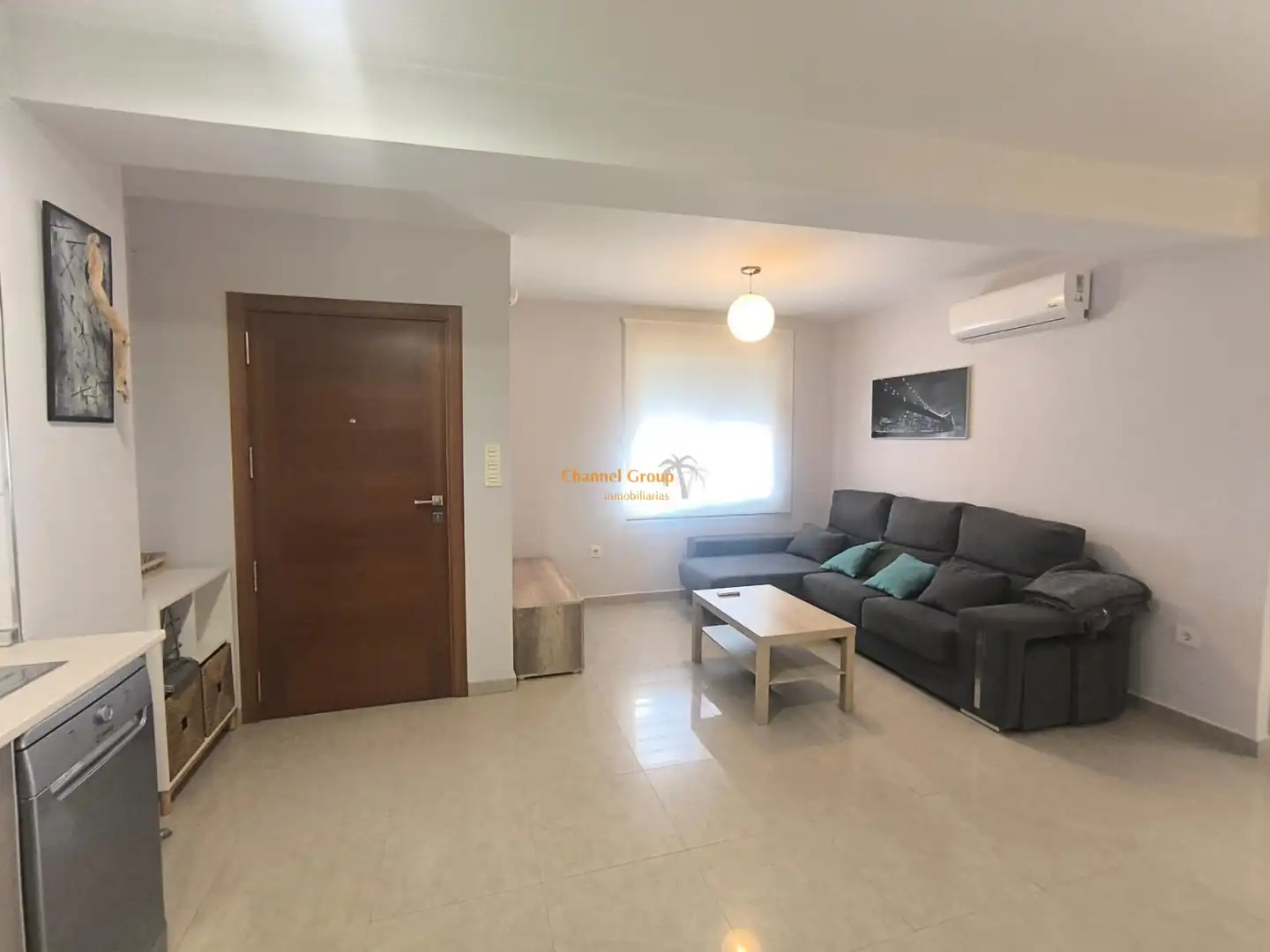 Sala d'estar de Apartament de lloguer en Elche / Elx amb Aire condicionat i Moblat
