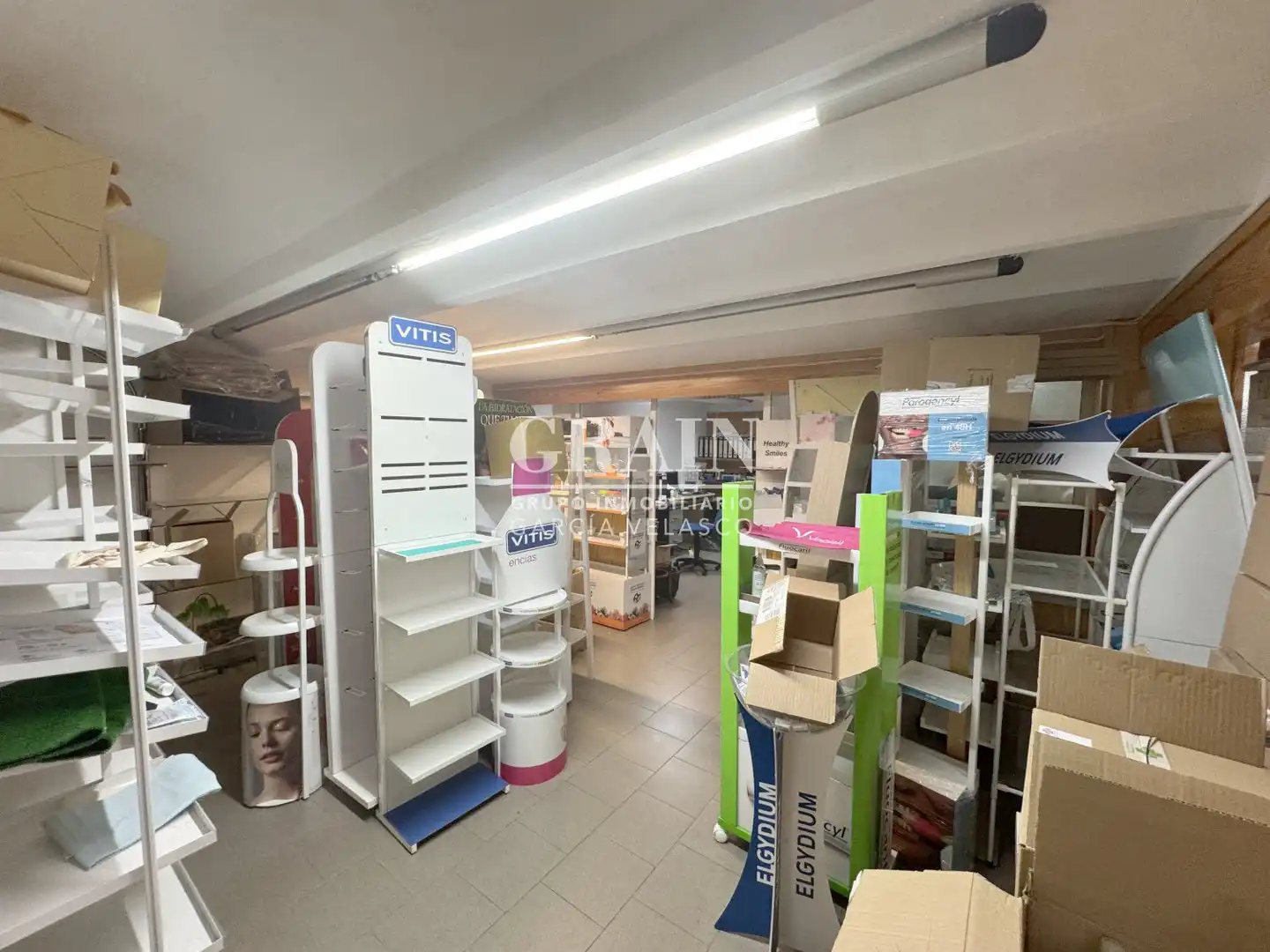 Locale commerciale in affitto a Centro, imagen 12