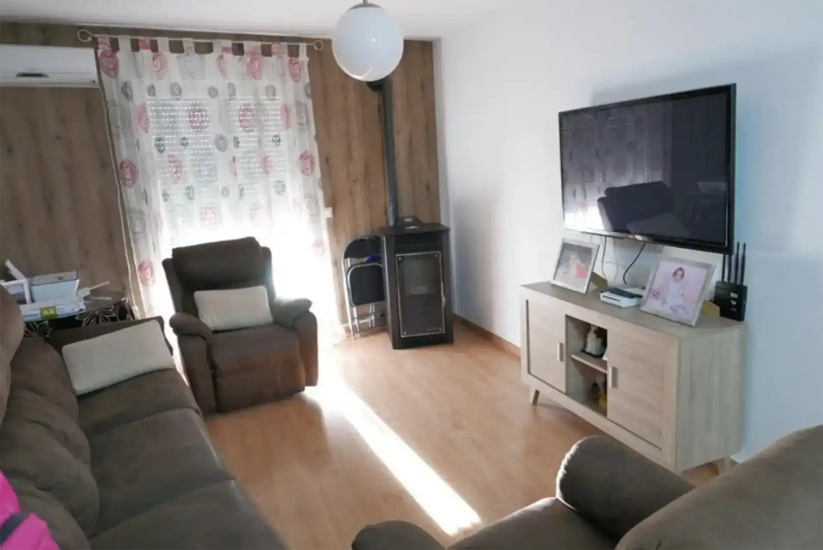 Sala de estar de Piso en venta en Benamaurel con Aire acondicionado, Parquet y Trastero