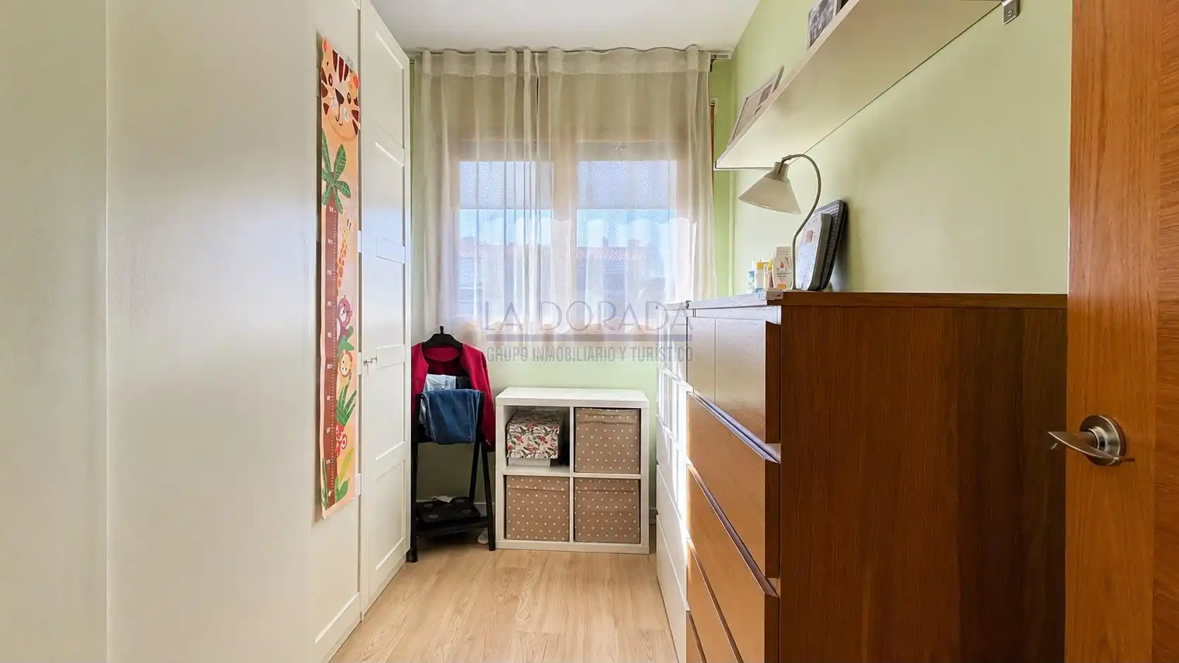 Schlafzimmer von Einfamilien-Reihenhaus zum Verkauf in Mont-roig del Camp mit Klimaanlage, Terrasse und Abstellraum