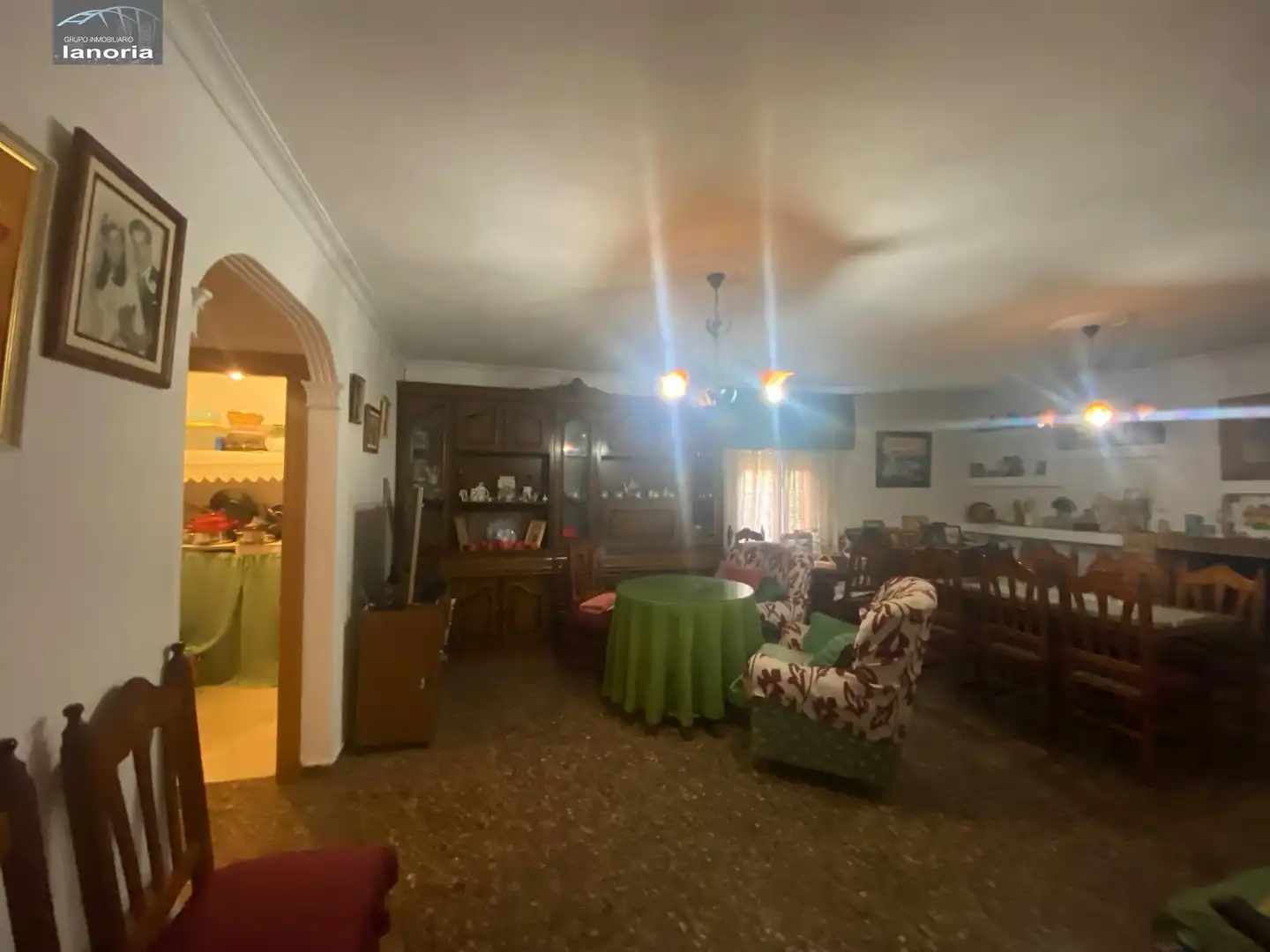Sala d'estar de Casa o xalet en venda en Albacete amb Jardí privat, Terrassa i Piscina