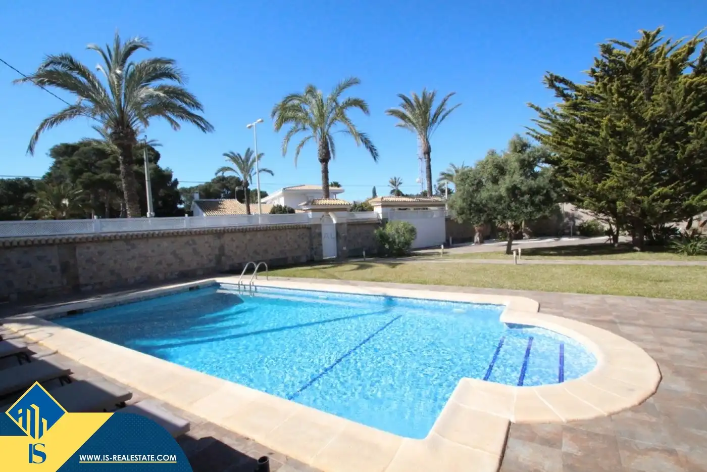Piscina de Casa o chalet de alquiler en Orihuela con Aire acondicionado, Jardín privado y Terraza