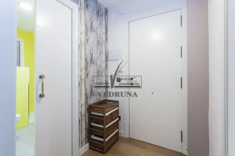 Wohnung zur Miete in Zaragoza mit Heizung, Ofen und Waschmaschine