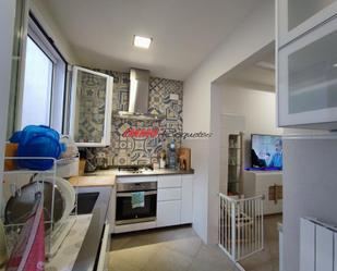 Kitchen of House or chalet for sale in Vilanova i la Geltrú  with Air Conditioner, Heating and Parquet flooring