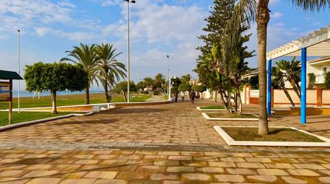 Foto 3 de Piso en venta en Calle Avenida de las Palmeras, La Cala del Moral, Málaga