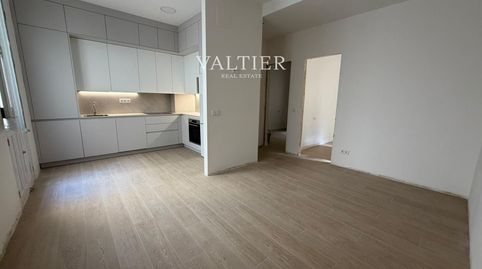 Foto 3 de Piso de alquiler en Gran Vía, Universidad - Malasaña, Madrid Capital