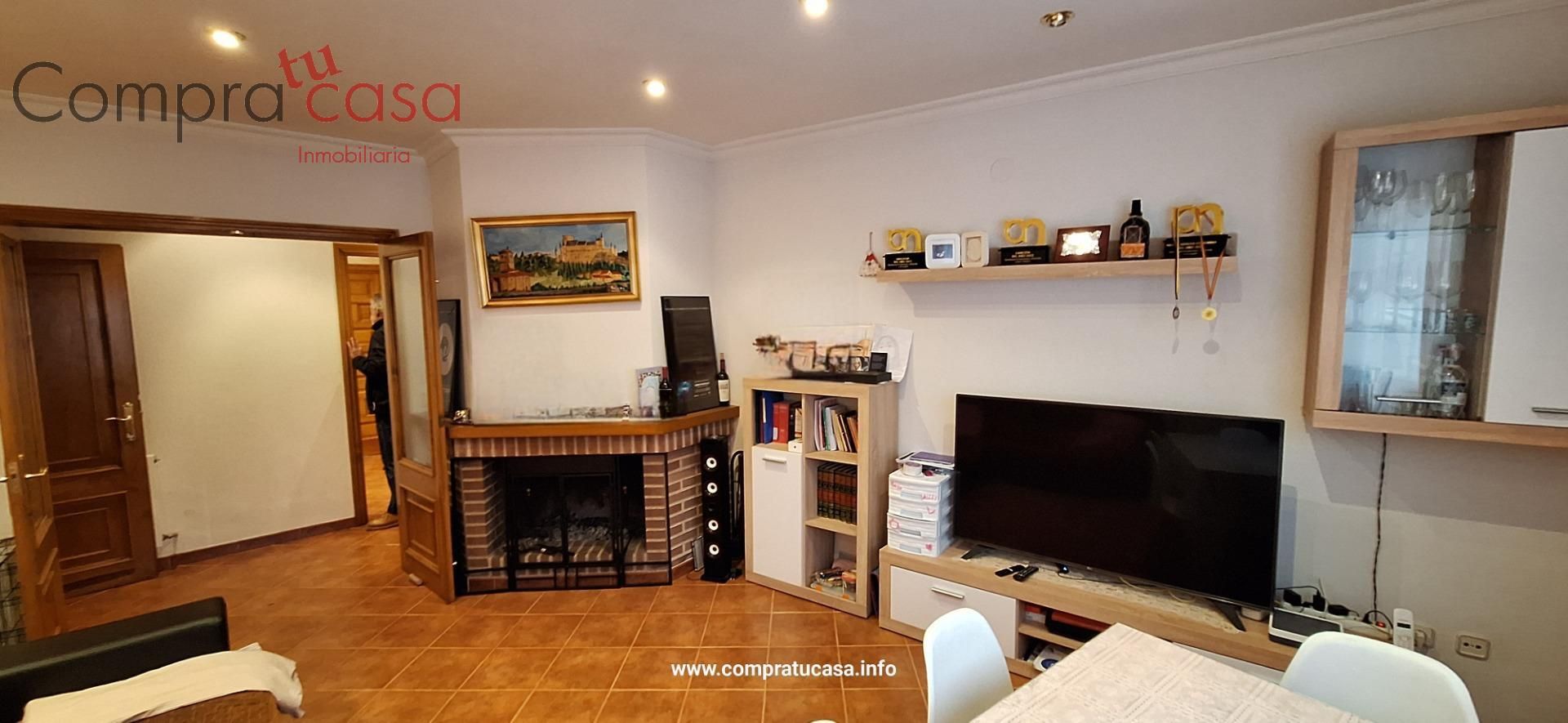 Living room of Country house to rent in Segovia Capital  with Heating, Storage room and Balcony