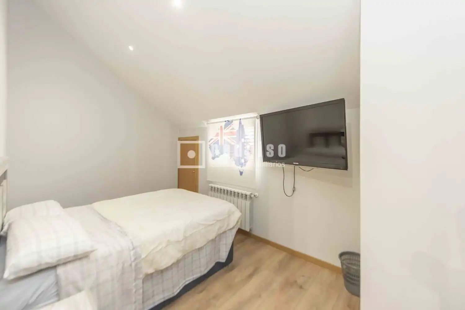 Habitación de Ático en venta en Valdemoro con Calefacción, Jardín privado y Terraza