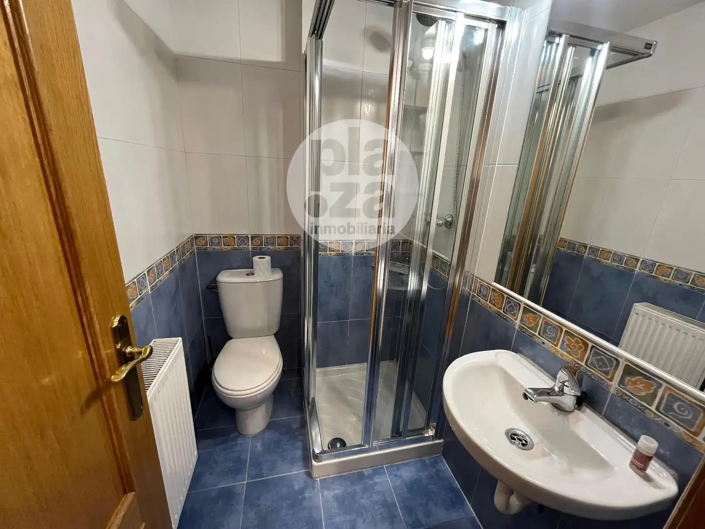 Badezimmer von Wohnung zur Miete in Burgos mit Heizung, Terrasse und Möbliert