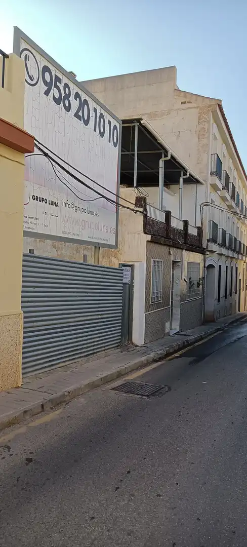 Vista exterior de Residencial en venda en Motril