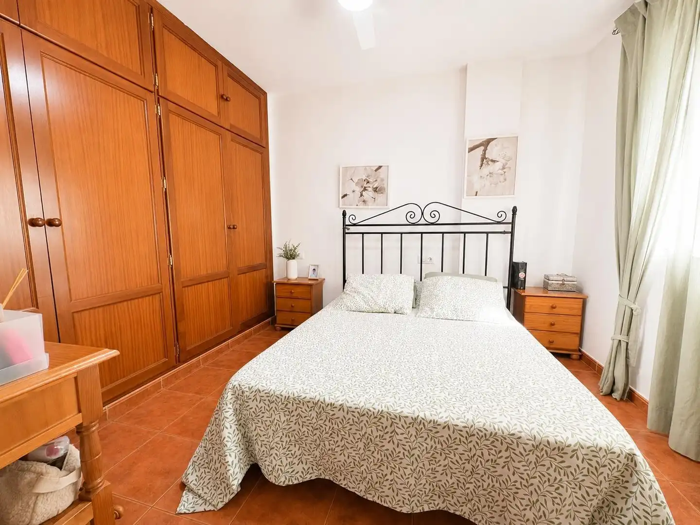 Habitación de Casa adosada en venta en La Línea de la Concepción