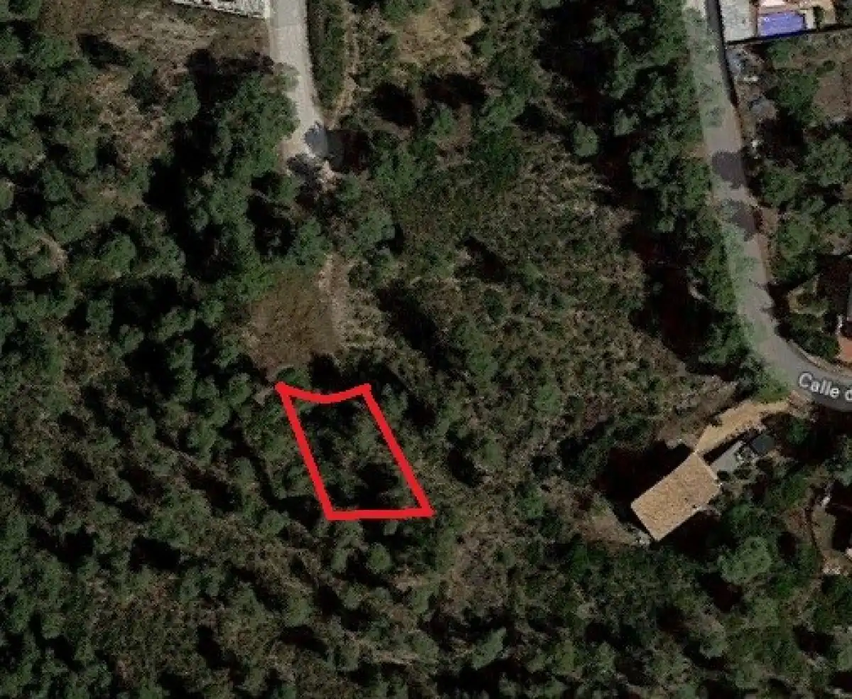 Terreny residencial en venda a Calle TEROL
