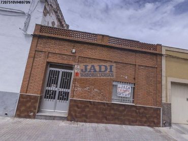 Casa en venda a Valdepeñas