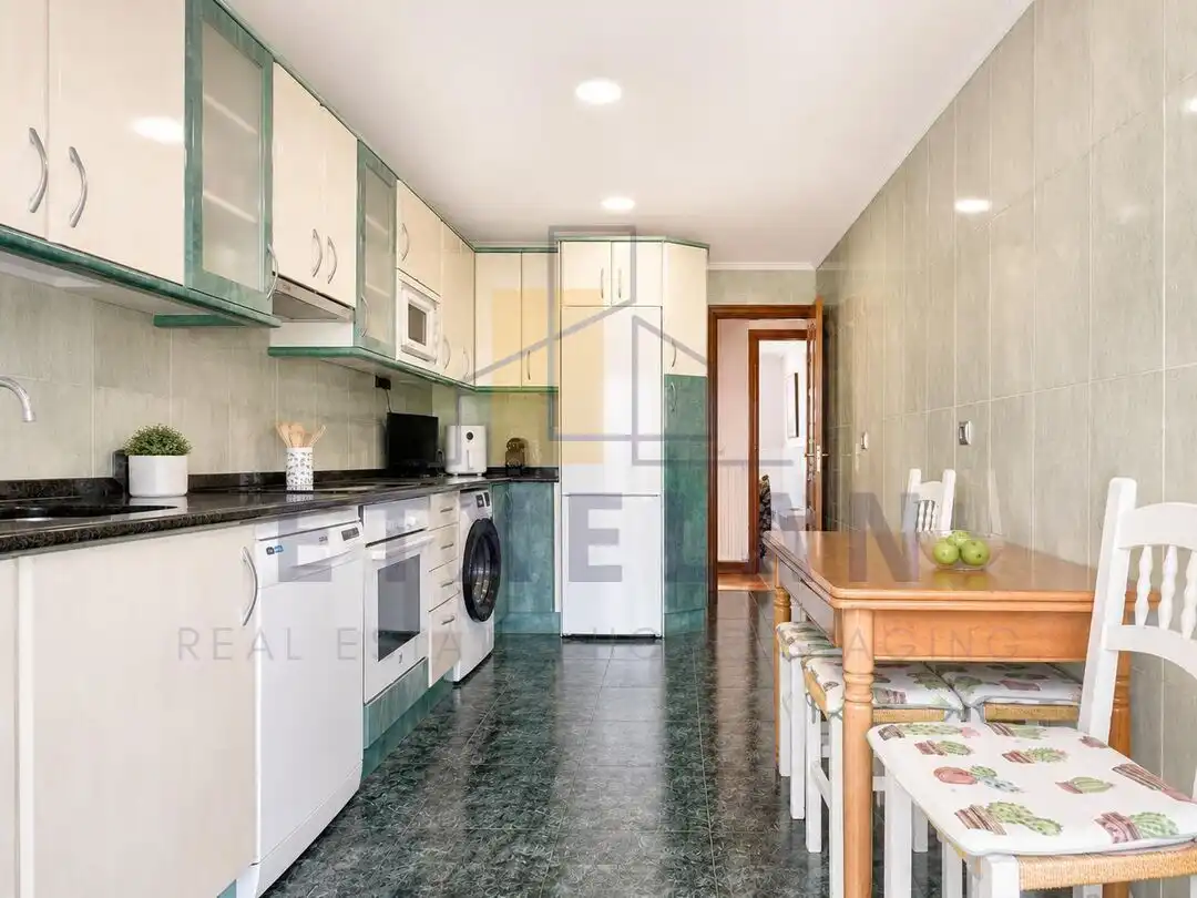 Cocina de Piso en venta en Atxondo con Calefacción y Amueblado