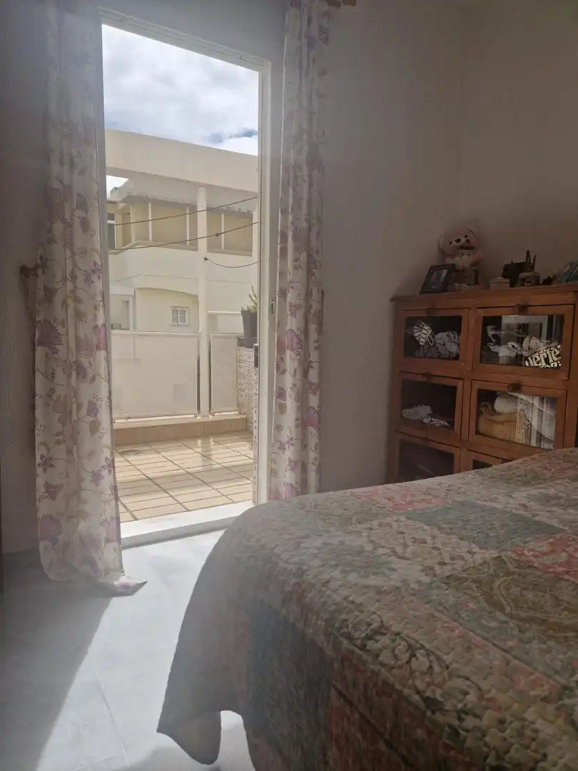 Dormitori de Casa adosada en venda en Jerez de la Frontera amb Aire condicionat, Calefacció i Terrassa