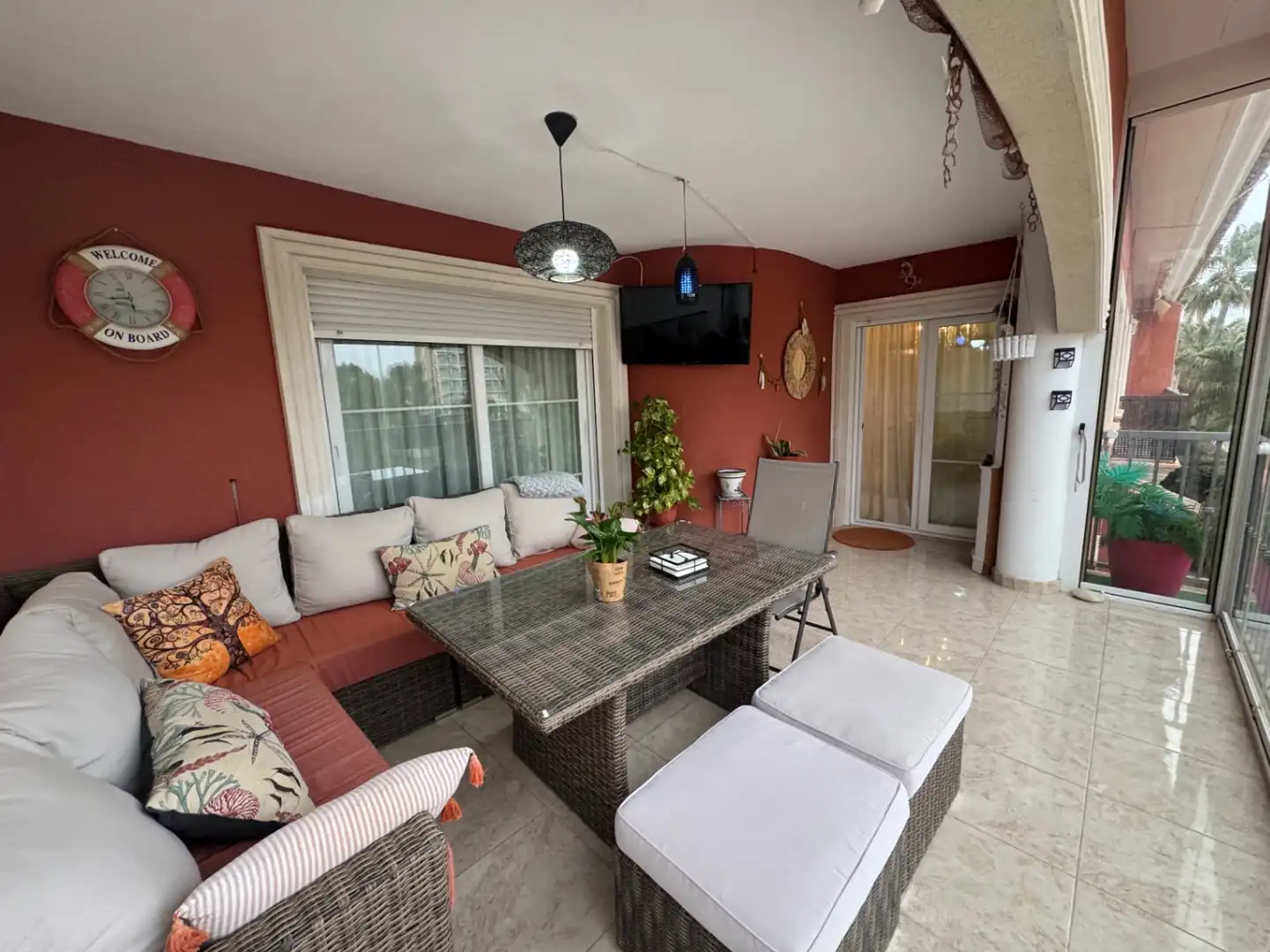 Mini appartamento con terrazza in vendita a Montañar - El Arenal