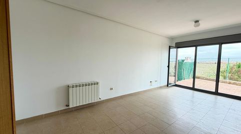 Photo 4 of Single-family semi-detached for sale in Sabinares del Arlanza, Aldeamayor de San Martín, Valladolid