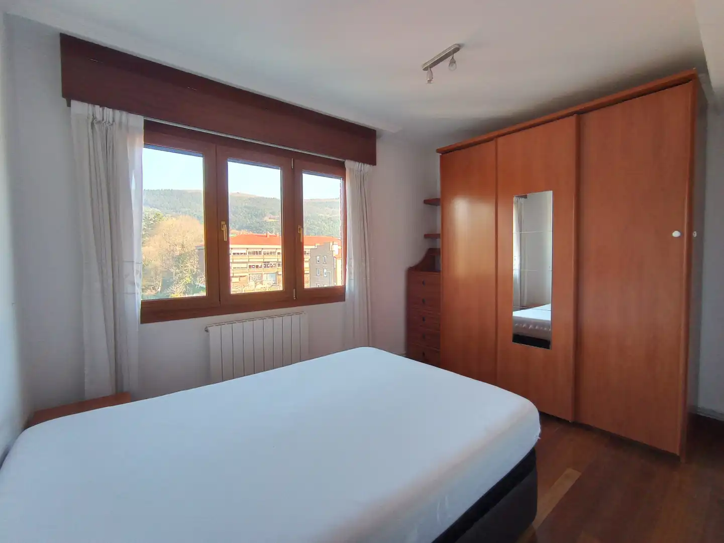 Bedroom of Flat for sale in Etxebarri  with Heating, Terrace and Storage room