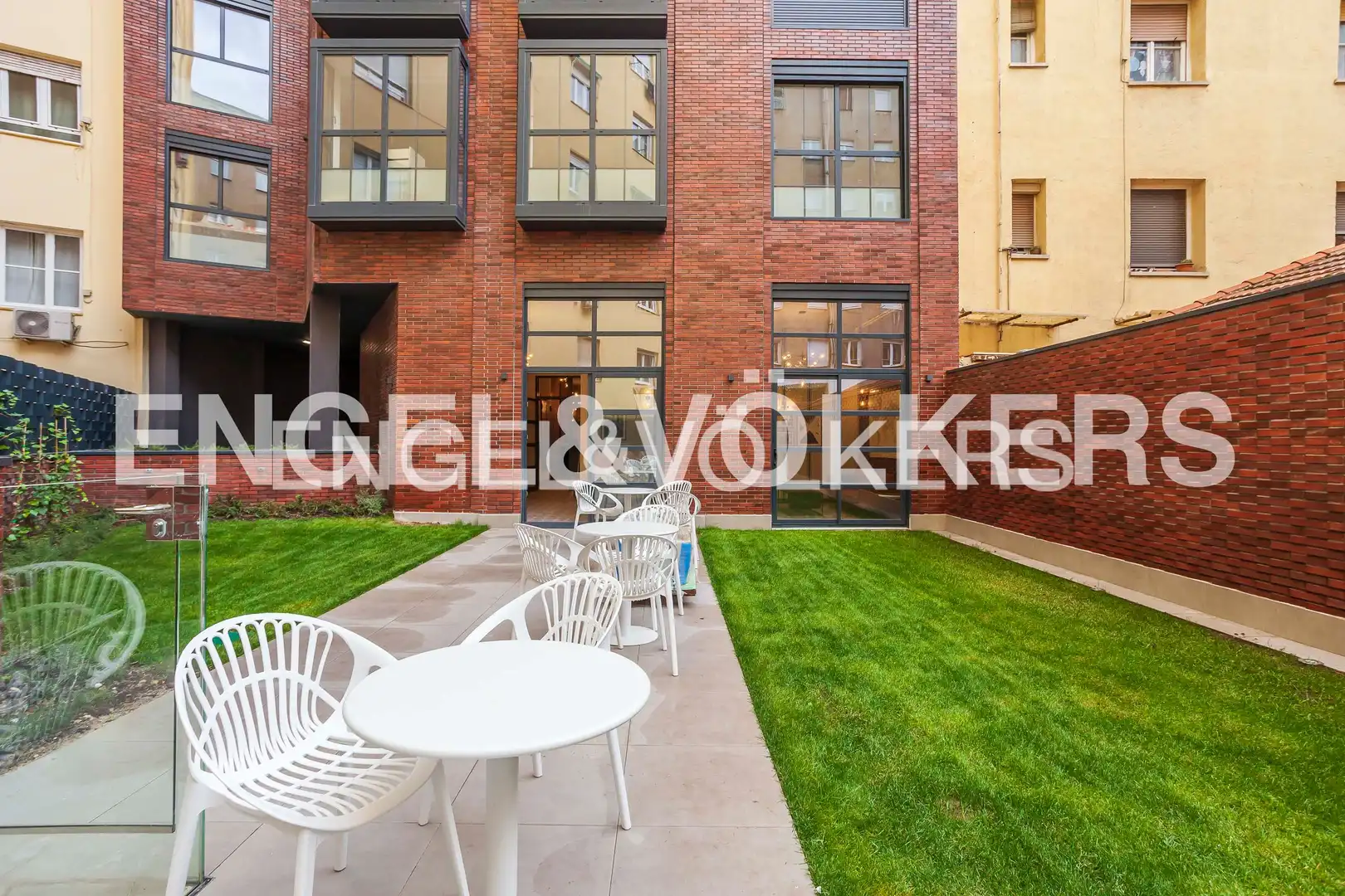 Terraza de Piso de alquiler en Madrid con Aire acondicionado, Calefacción y Jardín privado