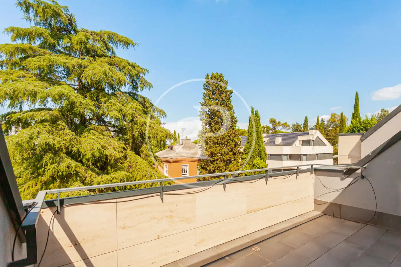 Terrassa de Àtic en venda en Pozuelo de Alarcón amb Aire condicionat, Calefacció i Jardí privat
