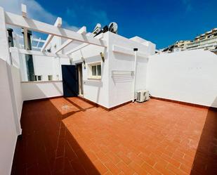 Terrassa de Casa adosada de lloguer en Fuengirola amb Aire condicionat, Jardí privat i Terrassa