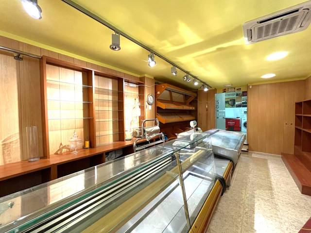 Local comercial en Venta en Sant Joan - Vilarromà