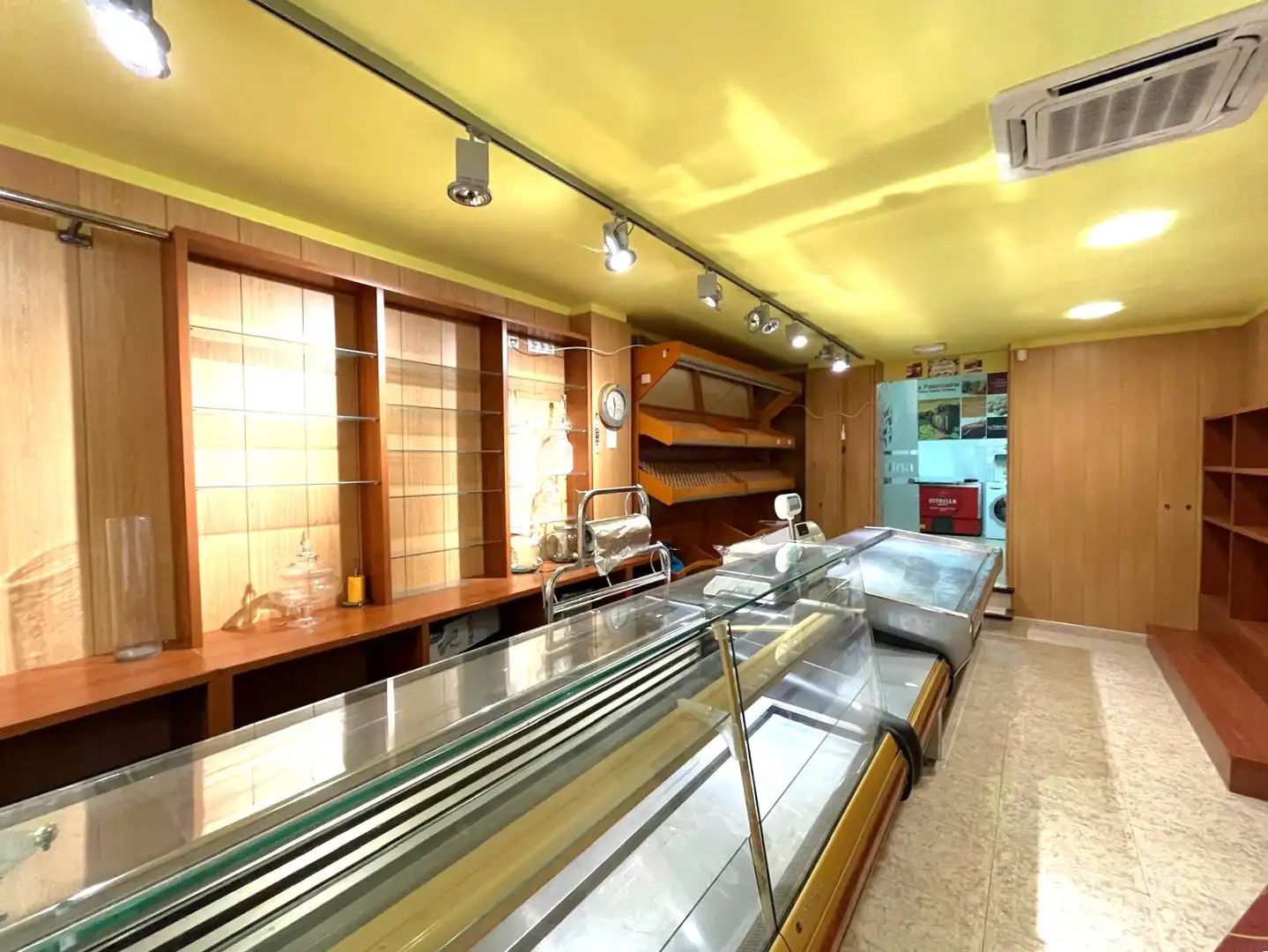 Local comercial en venda a Sant Joan - Vilarromà