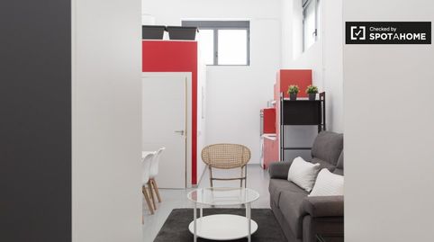 Photo 2 of Flat for rent in Pueblo Nuevo, Madrid Capital