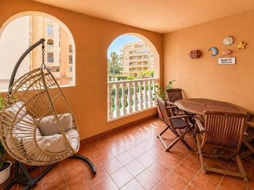 Apartament amb balcó en venda a Avenida Av. Roentgen 5