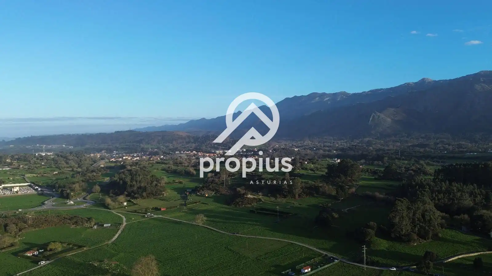 Land for sale in Llanes