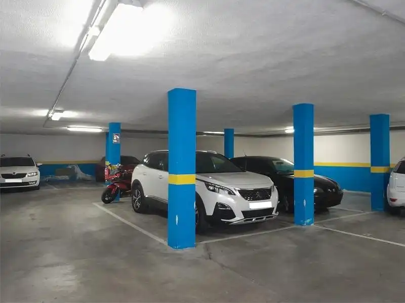 Parking de Dúplex en venta en Yuncos con Calefacción, Terraza y Trastero