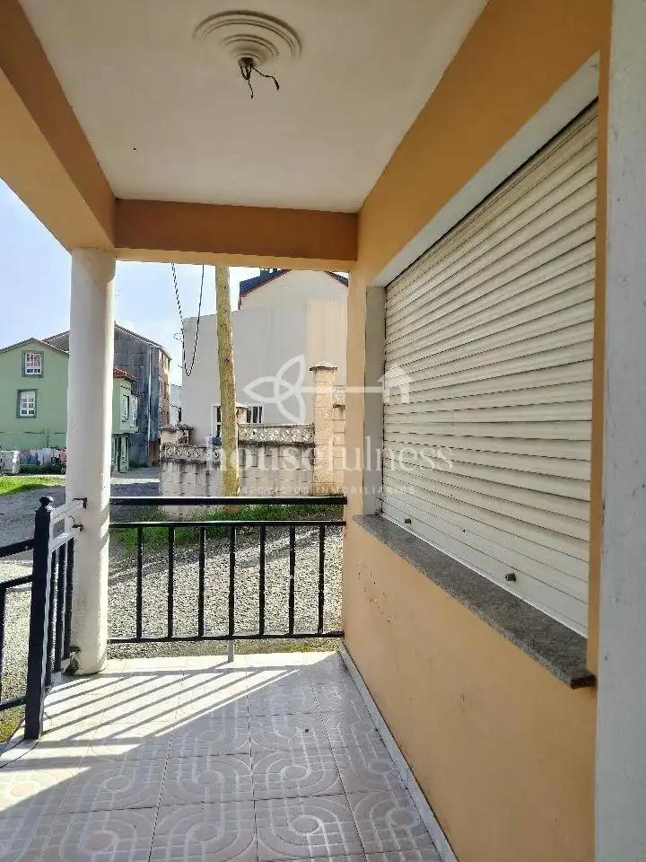 Exterior view of Duplexes for sale in Cariño  with Heating, Terrace and Furnished