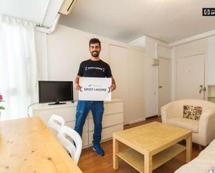Apartment to share in Recoletos
